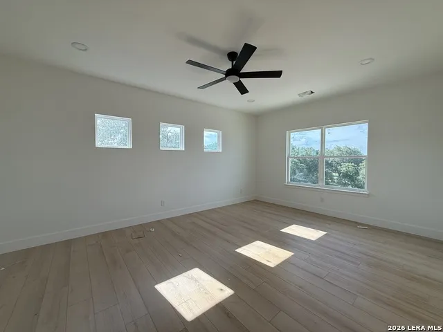 102 MAGNOLIA CIR Boerne, TX 78006