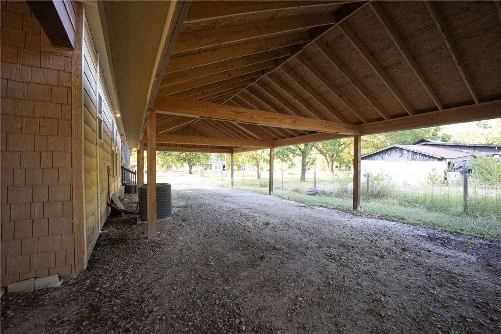 5004 Fm 3041 Corsicana, TX 75109