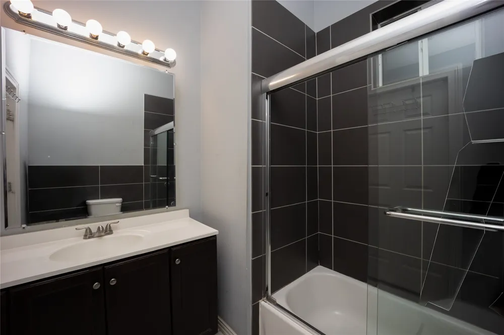 5004 Fm 3041 Corsicana, TX 75109