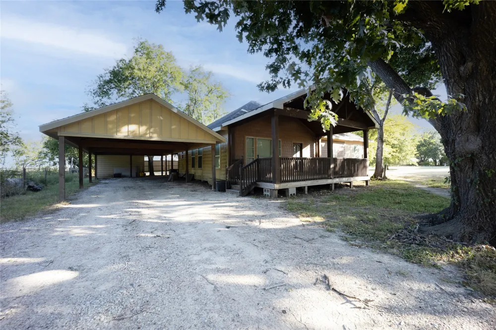 5004 Fm 3041 Corsicana, TX 75109