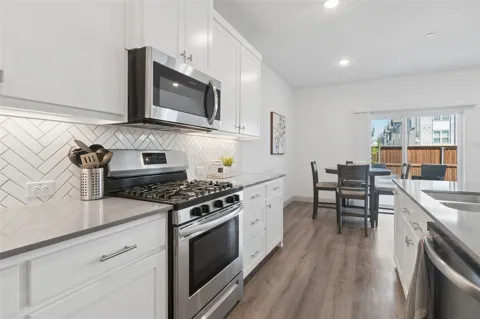 1336 Hill Country Place