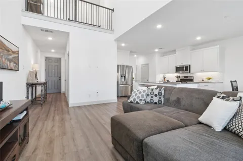 1336 Hill Country Place