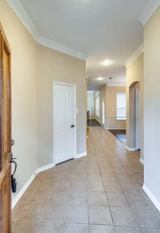 613 Caribou Way Euless, TX 76039