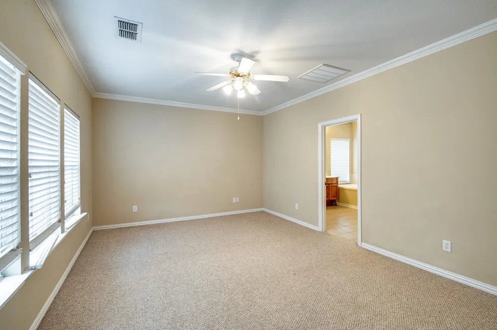 613 Caribou Way Euless, TX 76039