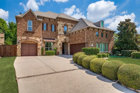 1609 Alamosa Drive
