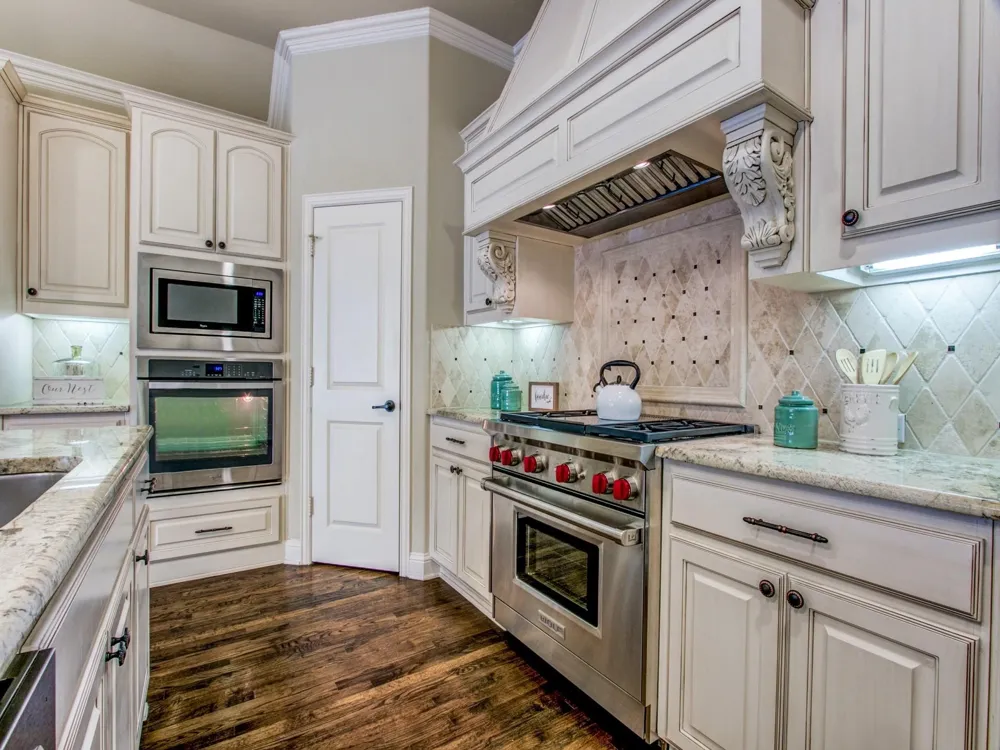 3041 Speyburn The Colony, TX 75056