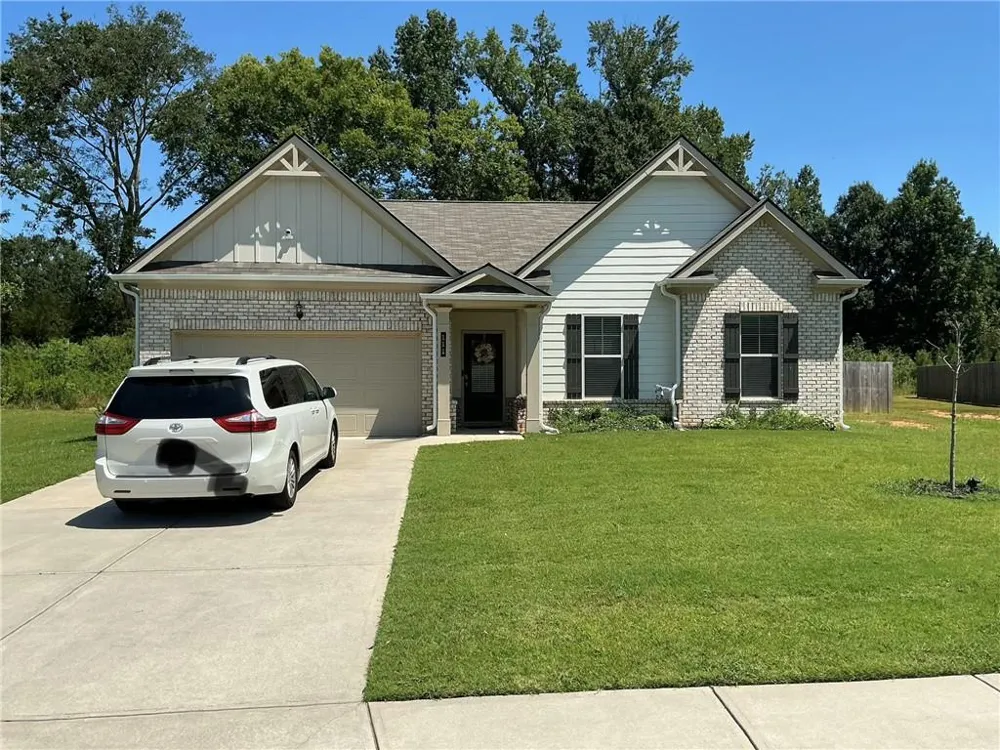 111 Mcginnis Circle Calhoun, GA 30701