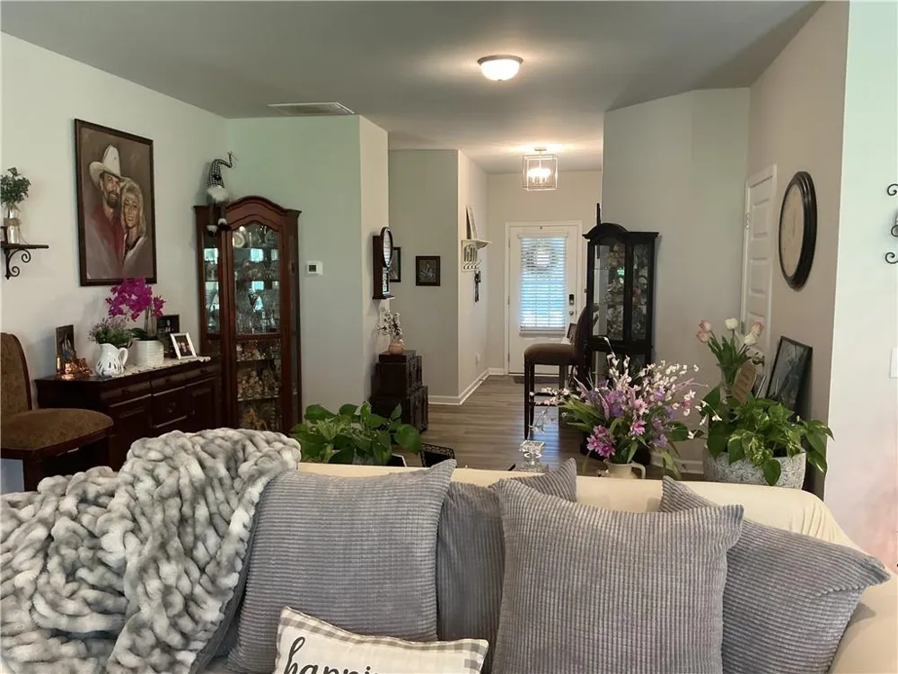 111 Mcginnis Circle Calhoun, GA 30701