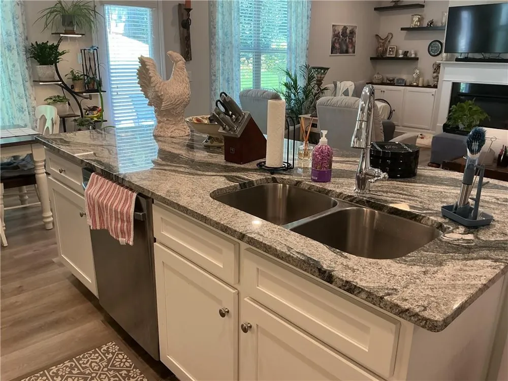 111 Mcginnis Circle Calhoun, GA 30701