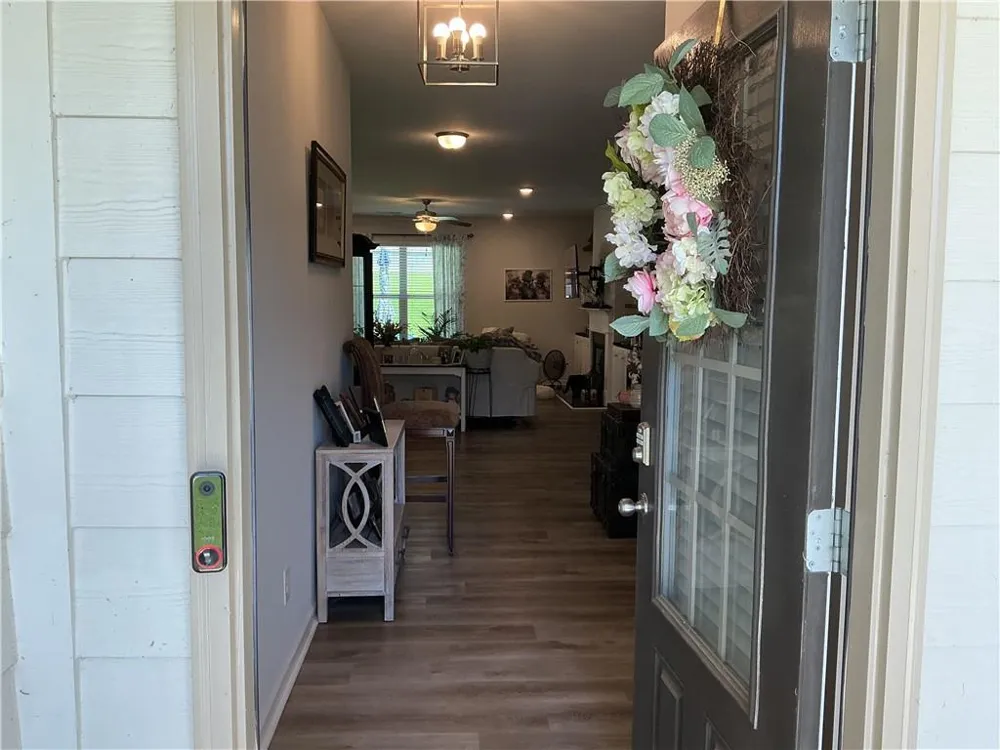 111 Mcginnis Circle Calhoun, GA 30701