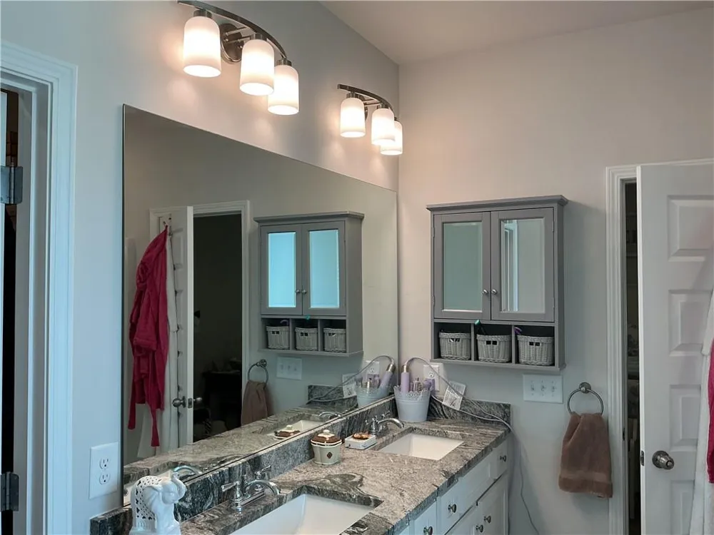 111 Mcginnis Circle Calhoun, GA 30701