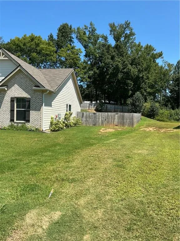 111 Mcginnis Circle Calhoun, GA 30701