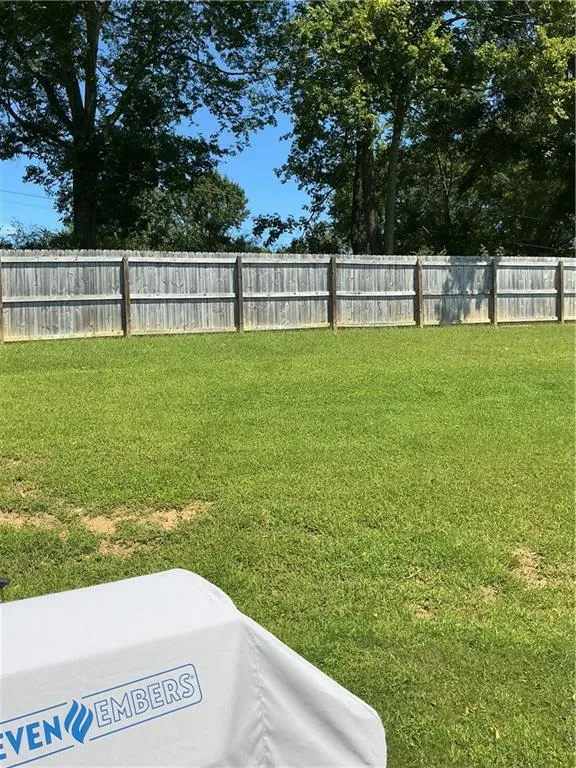 111 Mcginnis Circle Calhoun, GA 30701