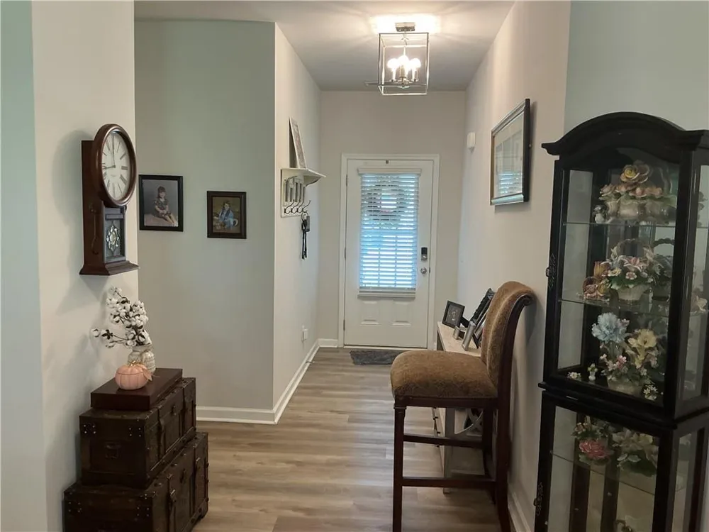 111 Mcginnis Circle Calhoun, GA 30701