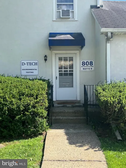 808 BETHLEHEM PIKE