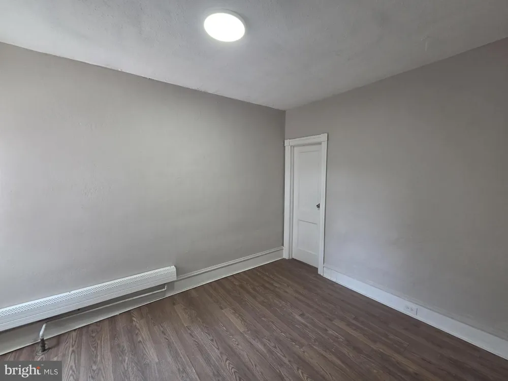 4829 10TH STREET Philadelphia, PA 19141