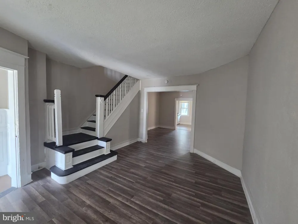4829 10TH STREET Philadelphia, PA 19141