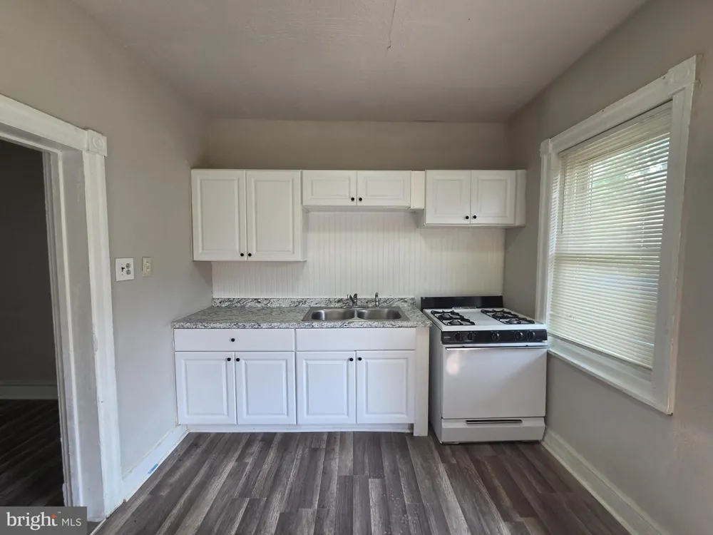 4829 10TH STREET Philadelphia, PA 19141