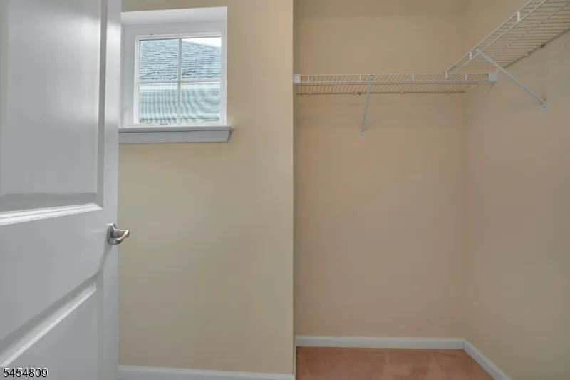 308 Rotando Way Morris Plains, NJ 07950