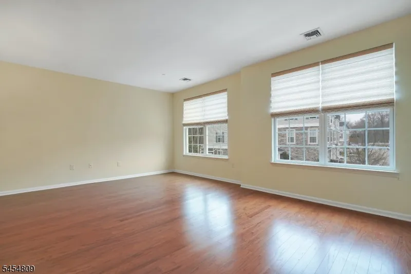 308 Rotando Way Morris Plains, NJ 07950