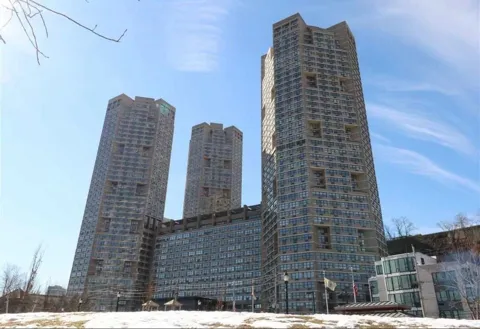 7000 BLVD EAST