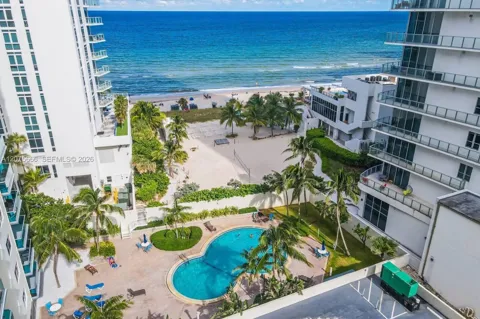 4001 S Ocean Dr #5J