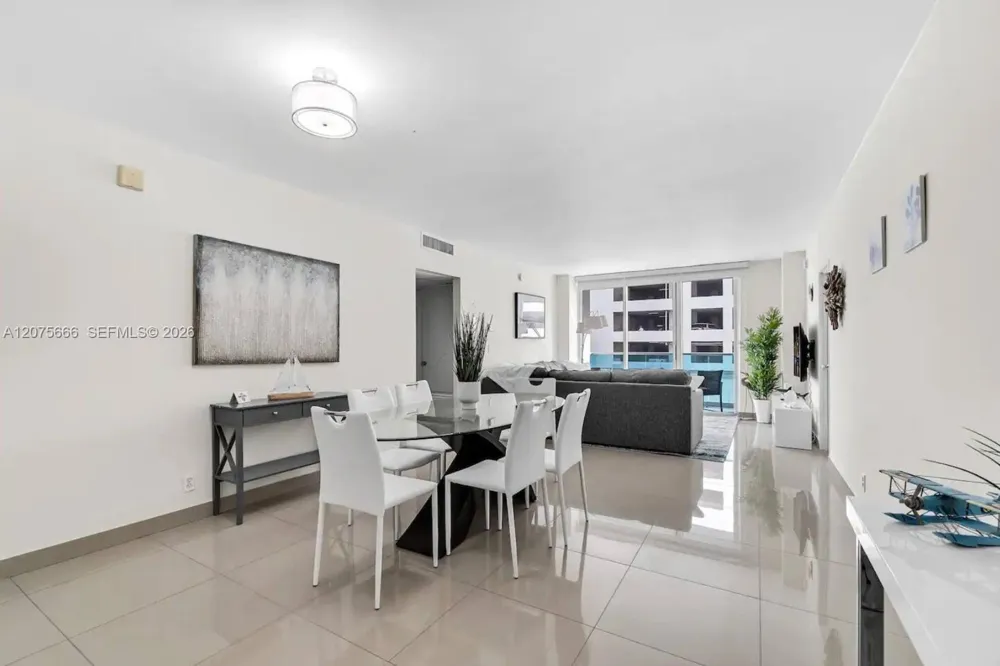 4001 S Ocean Dr #5J Hollywood, FL 33019