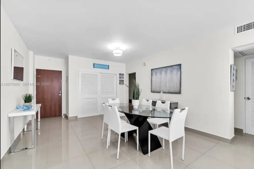 4001 S Ocean Dr #5J Hollywood, FL 33019