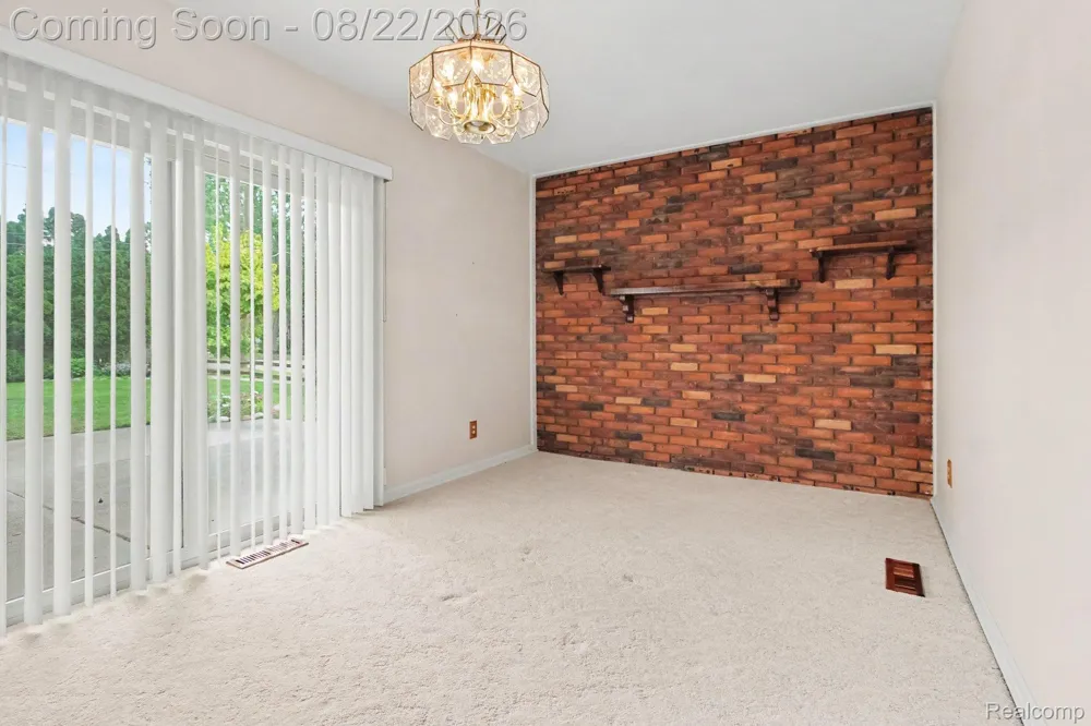 14712 Park Street Livonia City, MI 48154