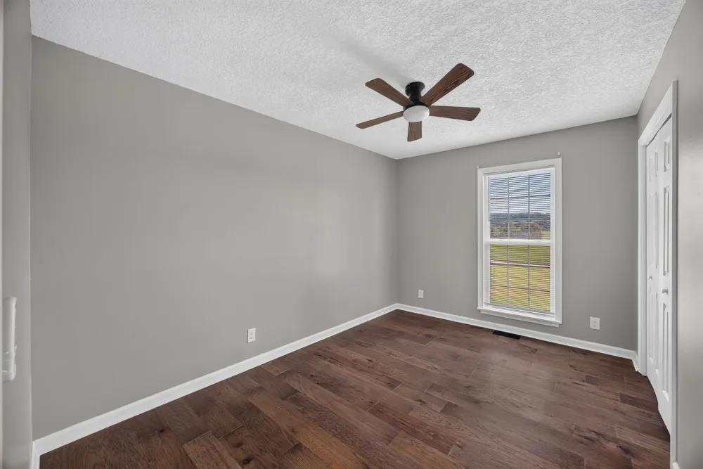 397 Charlie Hickey Rd Sparta, TN 38583