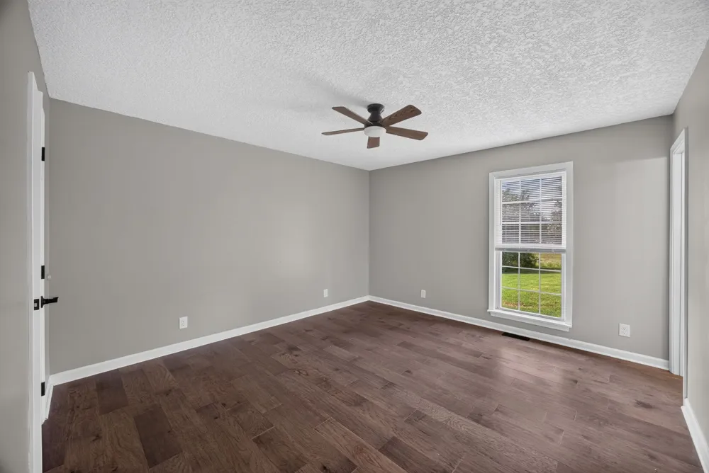 397 Charlie Hickey Rd Sparta, TN 38583