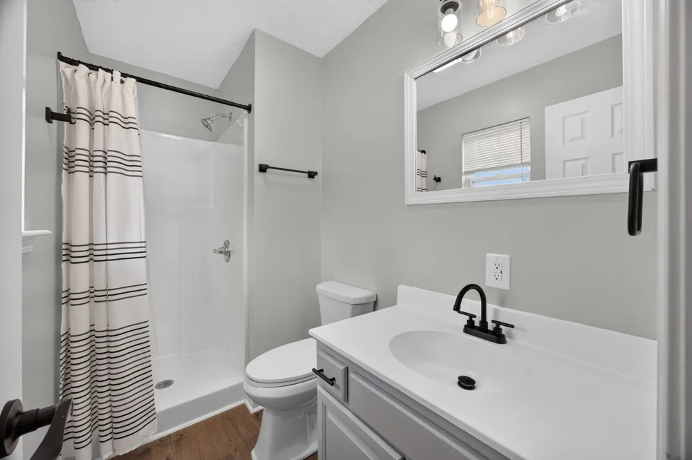 397 Charlie Hickey Rd Sparta, TN 38583