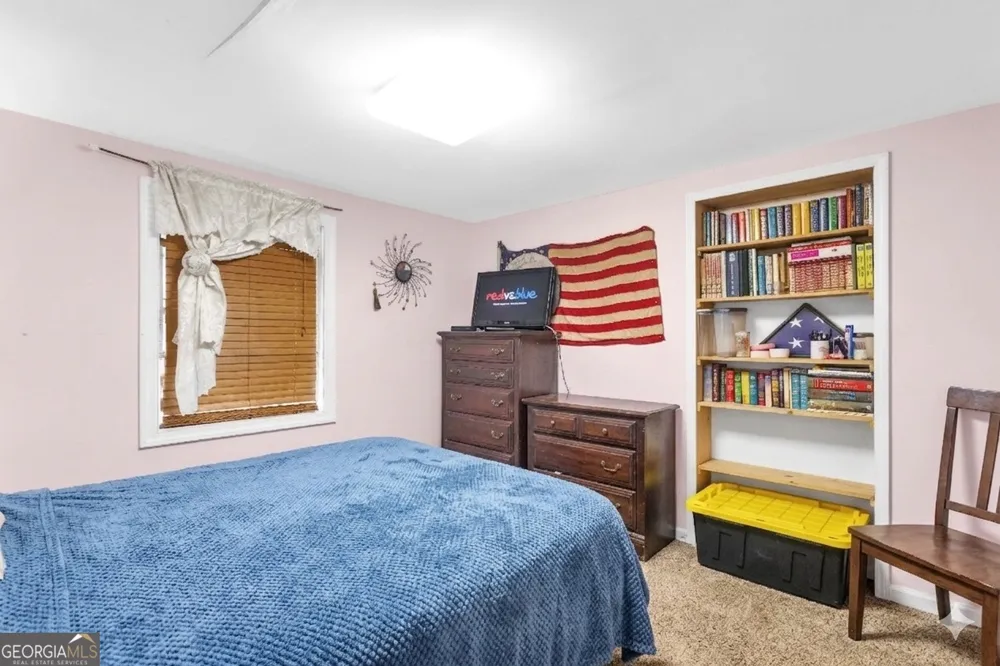 1368 Point Peter RD St. Marys, GA 31558