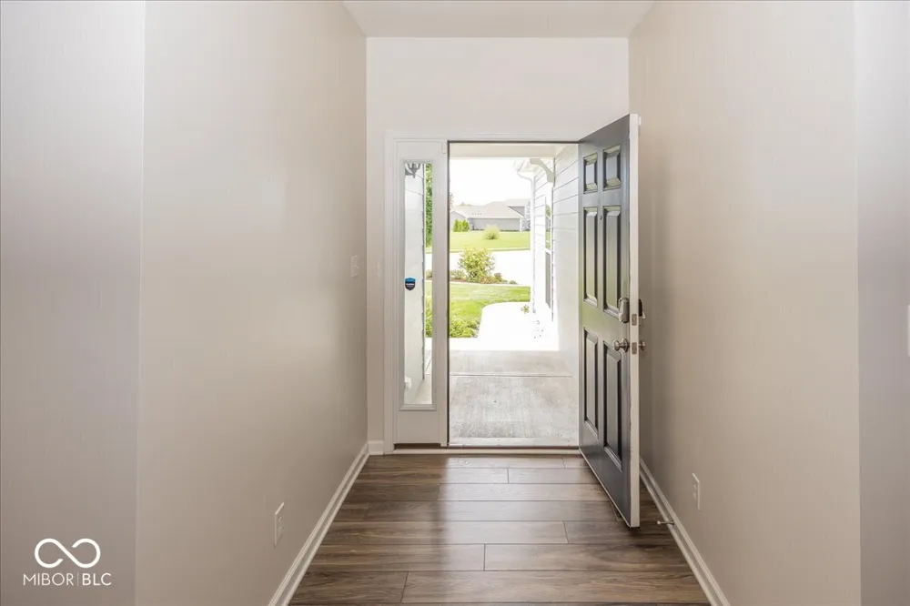 10237 Maiden Court Fishers, IN 46040