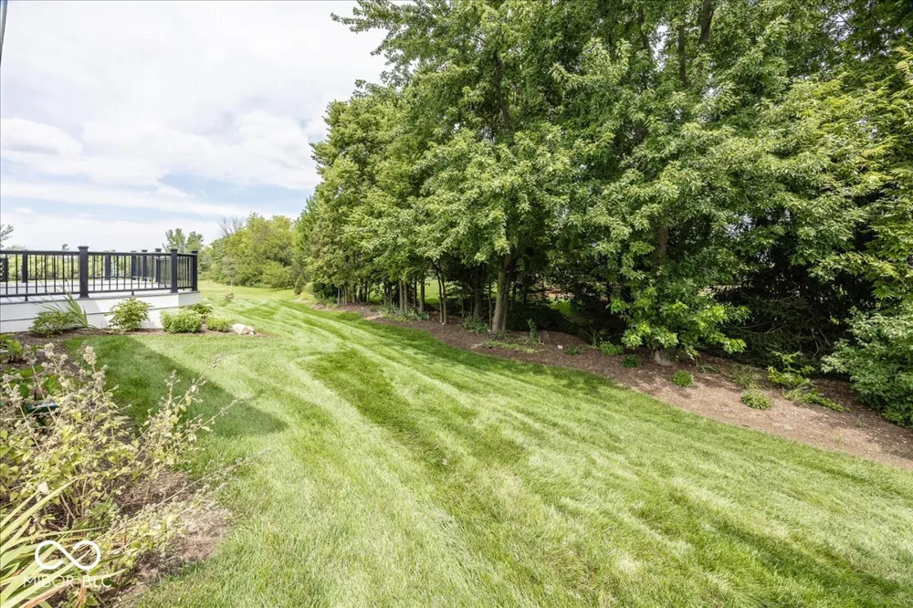 10237 Maiden Court Fishers, IN 46040