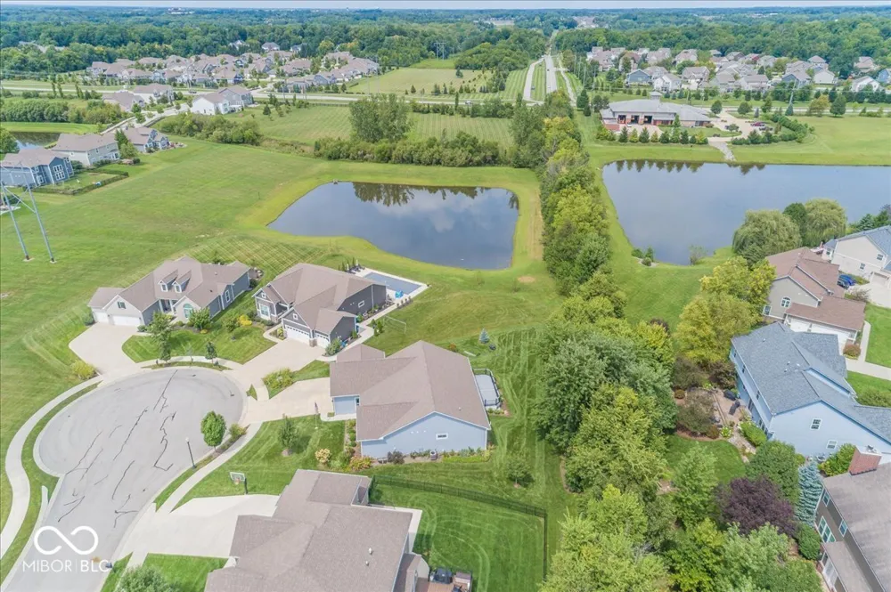 10237 Maiden Court Fishers, IN 46040
