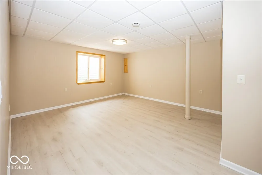 10237 Maiden Court Fishers, IN 46040