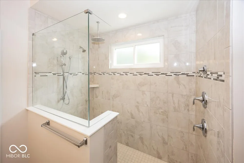10237 Maiden Court Fishers, IN 46040