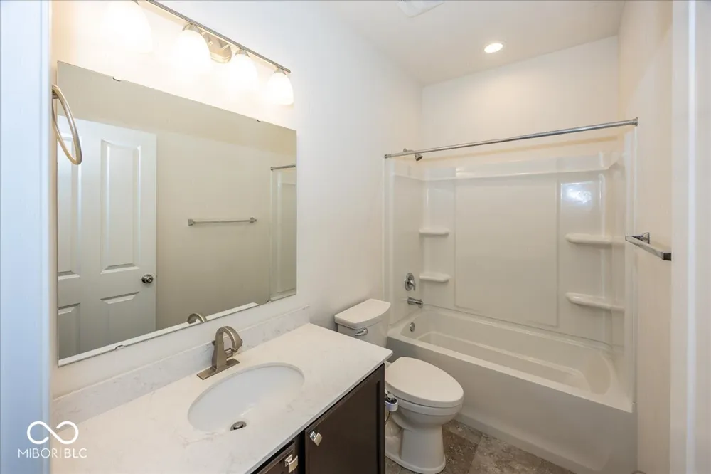 10237 Maiden Court Fishers, IN 46040