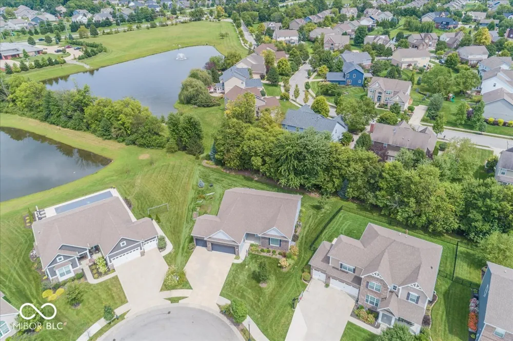 10237 Maiden Court Fishers, IN 46040