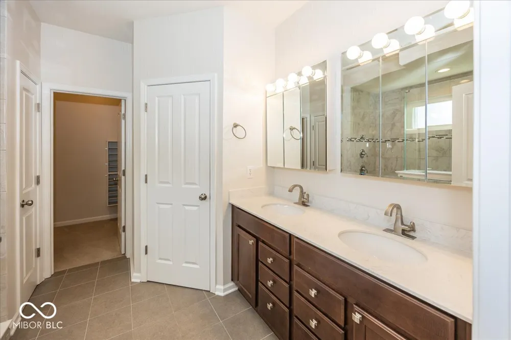 10237 Maiden Court Fishers, IN 46040