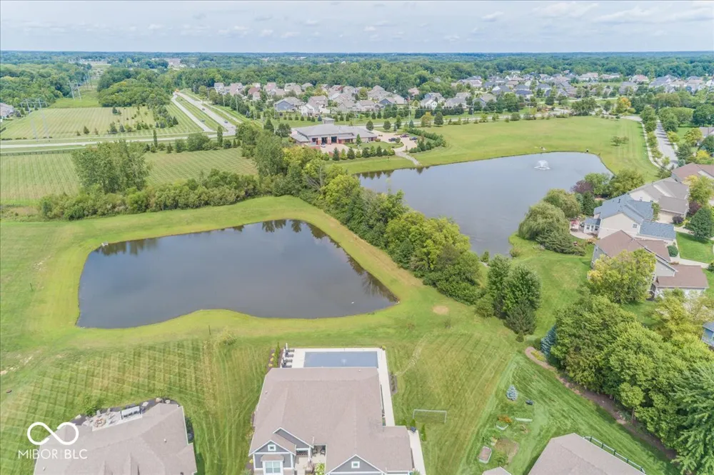 10237 Maiden Court Fishers, IN 46040