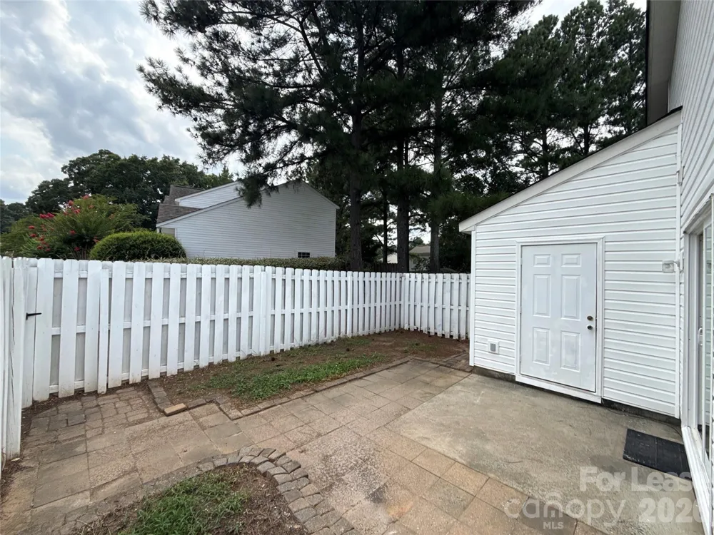 15318 Brynfield Drive Charlotte, NC 28277