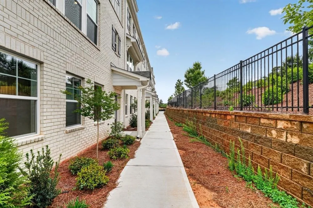 106 Epperly Way Tucker, GA 30084