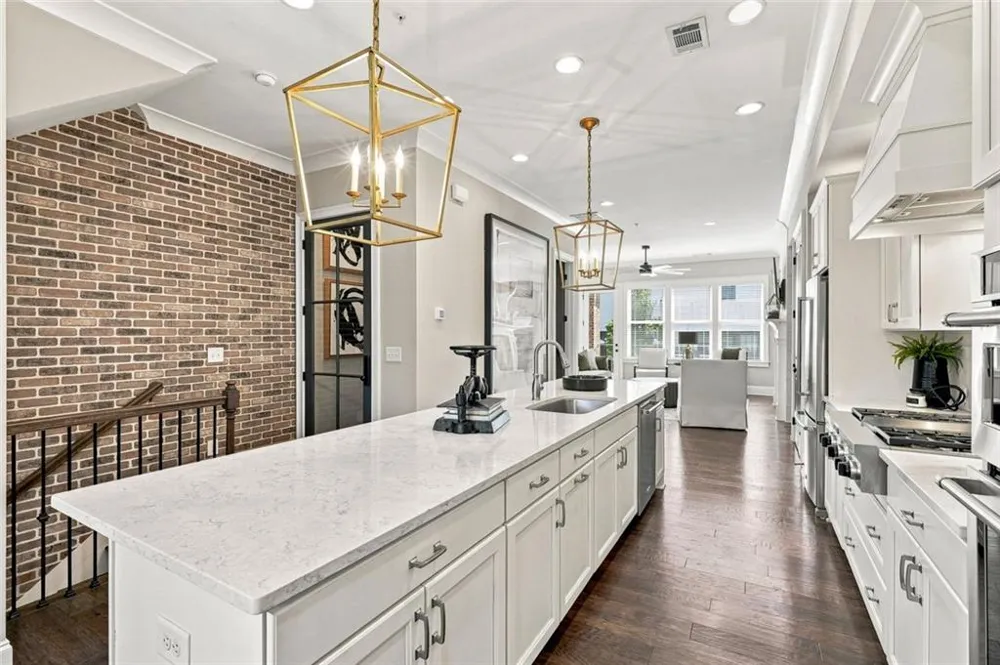 6746 Cadence Boulevard Sandy Springs, GA 30328