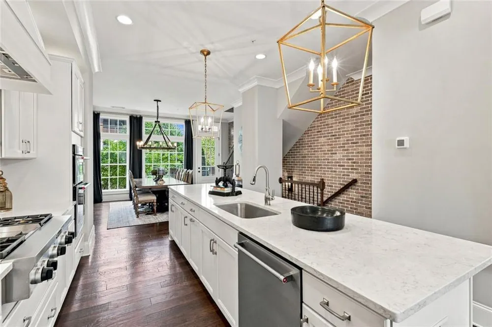 6746 Cadence Boulevard Sandy Springs, GA 30328