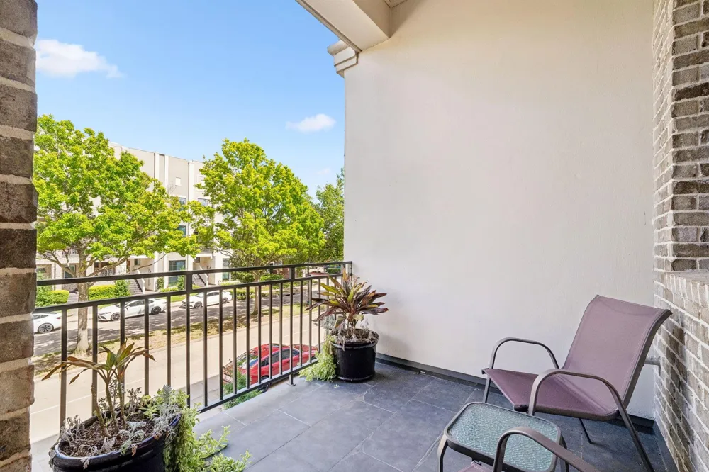 1416 Lake Pointe Parkway Sugar Land, TX 77478