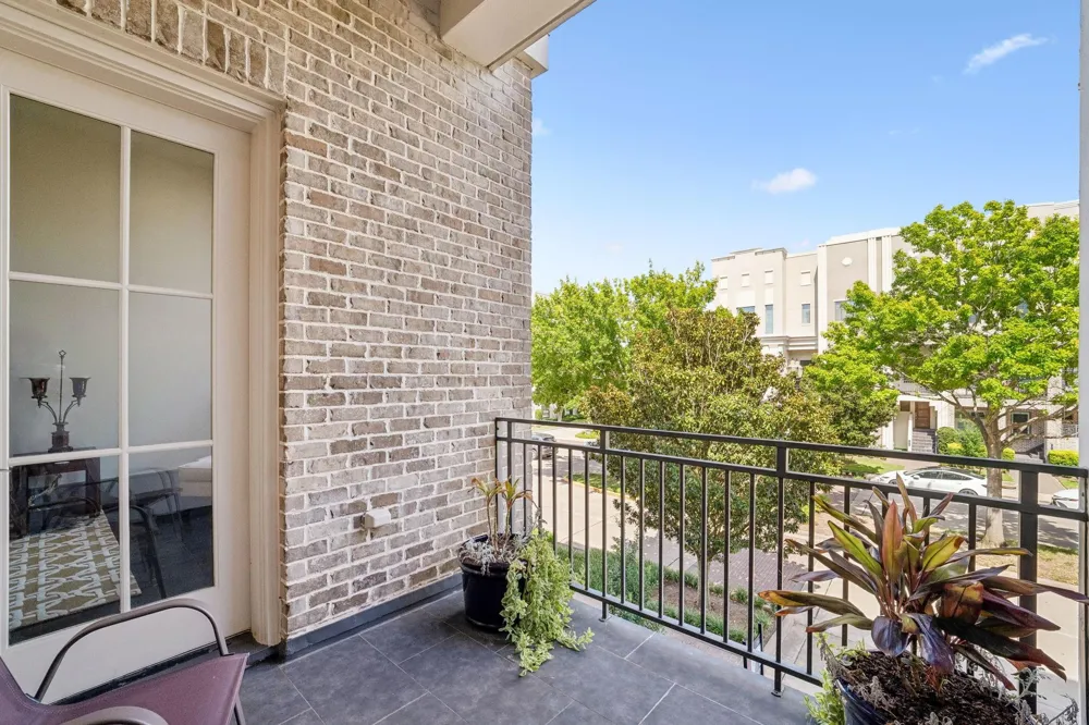 1416 Lake Pointe Parkway Sugar Land, TX 77478