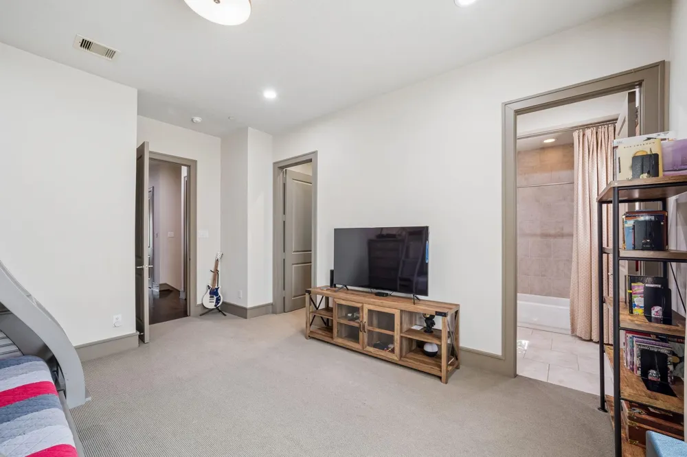 1416 Lake Pointe Parkway Sugar Land, TX 77478
