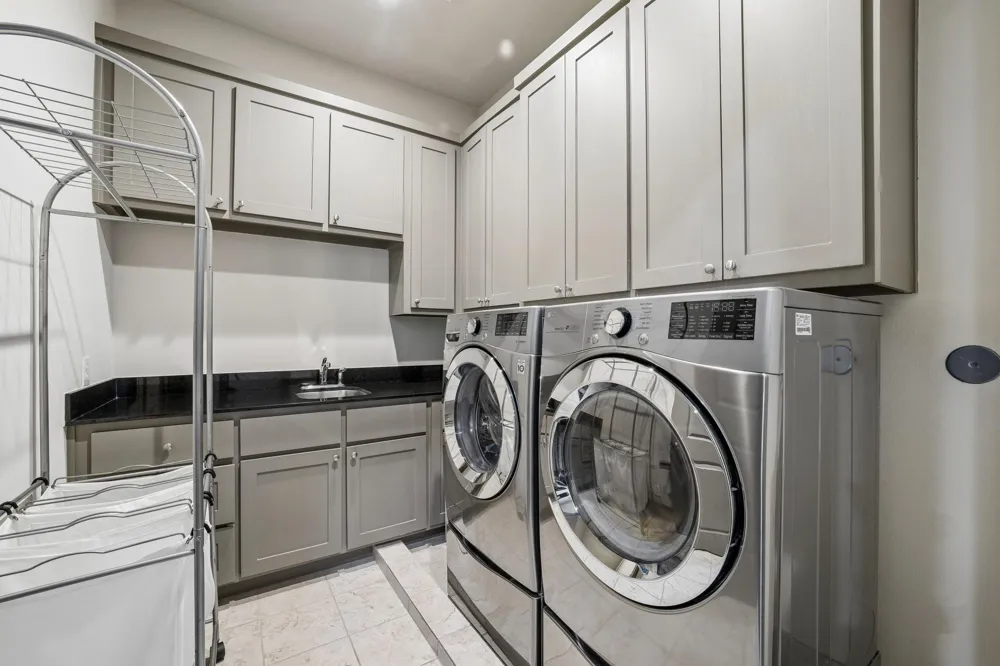 1416 Lake Pointe Parkway Sugar Land, TX 77478
